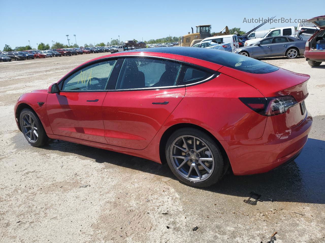 2022 Tesla Model 3  Red vin: 5YJ3E1EB9NF332235