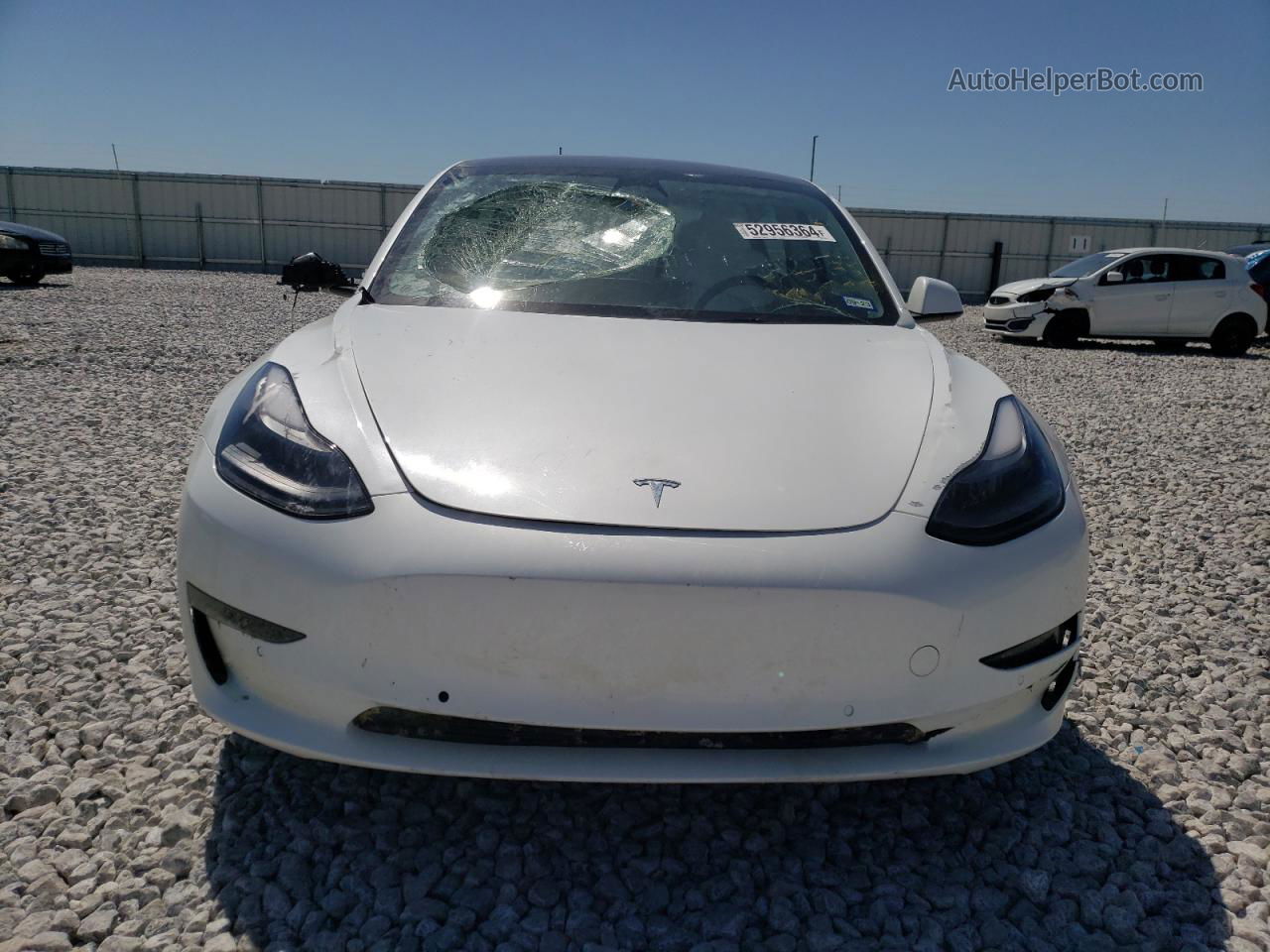 2022 Tesla Model 3  White vin: 5YJ3E1EB9NF343154