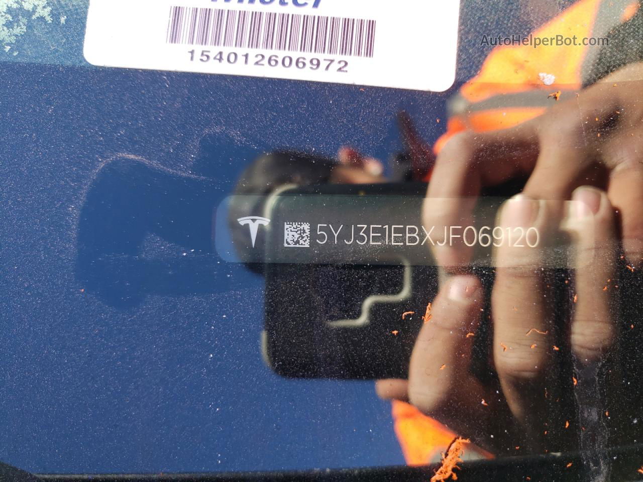 2018 Tesla Model 3  Серый vin: 5YJ3E1EBXJF069120