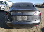 2018 Tesla Model 3  Серый vin: 5YJ3E1EBXJF069120