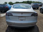 2018 Tesla Model 3  Silver vin: 5YJ3E1EBXJF069294