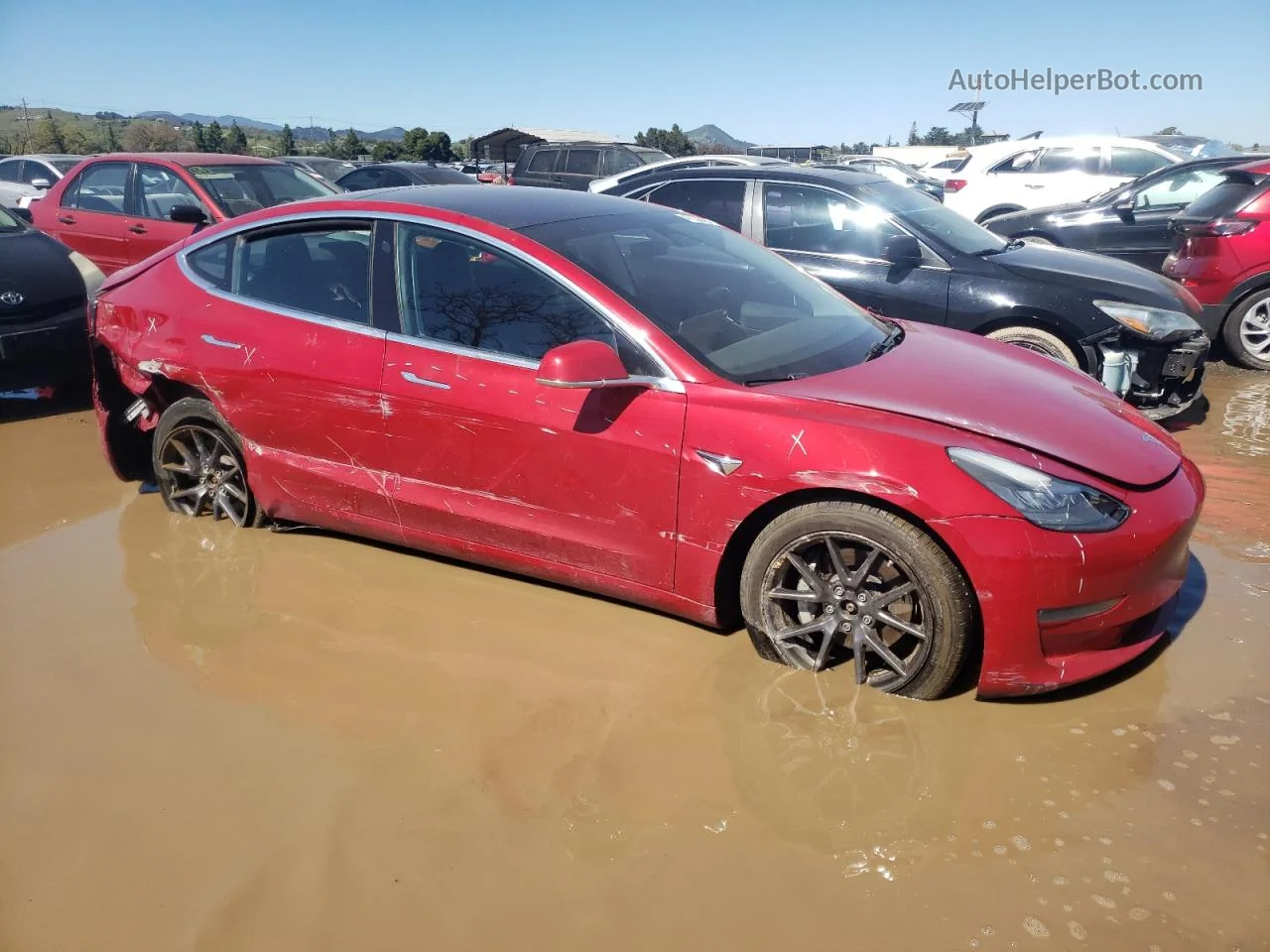 2018 Tesla Model 3  Red vin: 5YJ3E1EBXJF094275