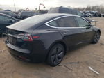 2018 Tesla Model 3  Black vin: 5YJ3E1EBXJF095927