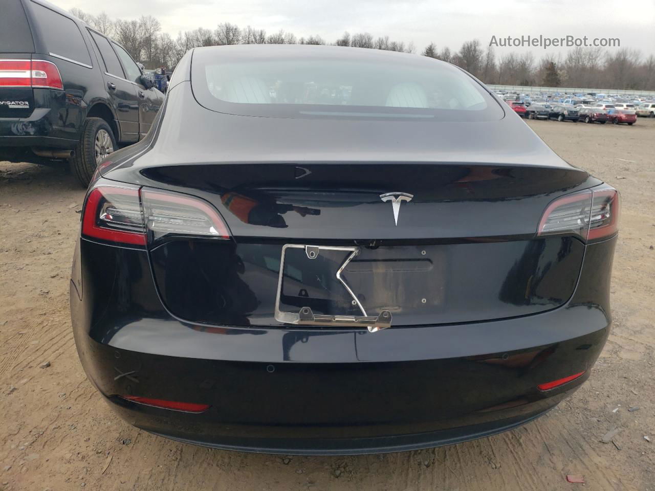 2018 Tesla Model 3  Black vin: 5YJ3E1EBXJF095927