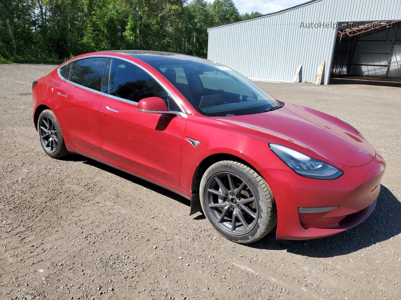 2018 Tesla Model 3  Red vin: 5YJ3E1EBXJF107042
