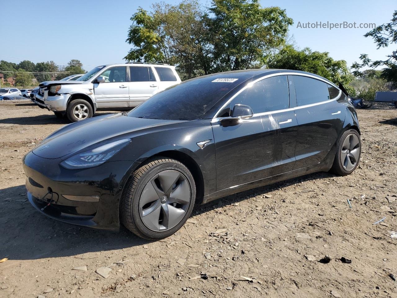 2019 Tesla Model 3  Черный vin: 5YJ3E1EBXKF384498