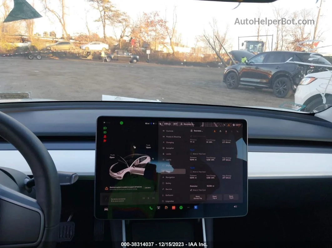 2019 Tesla Model 3 Long Range/performance White vin: 5YJ3E1EBXKF494645