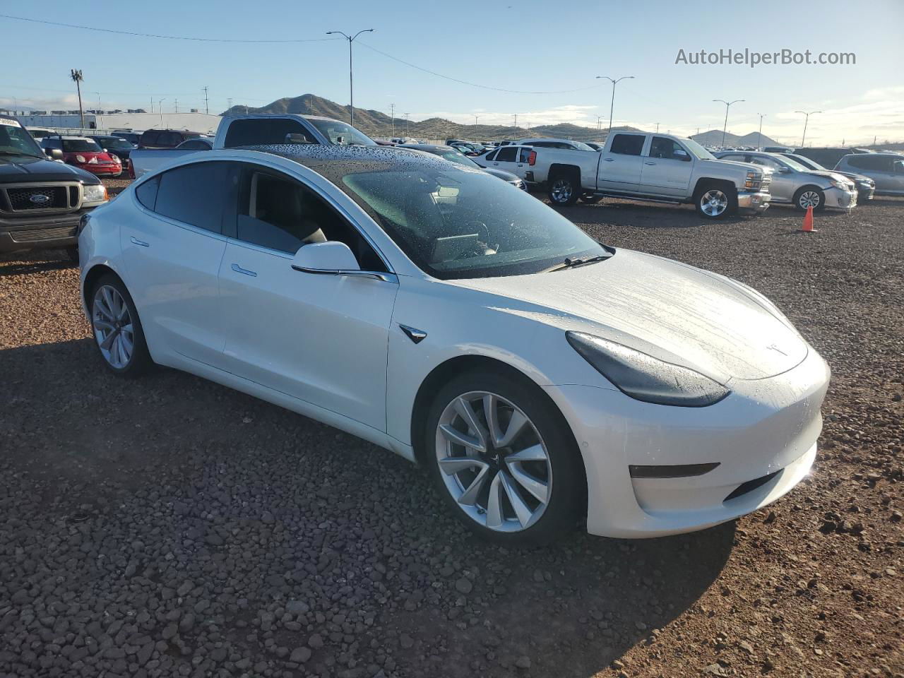 2020 Tesla Model 3  White vin: 5YJ3E1EBXLF621783