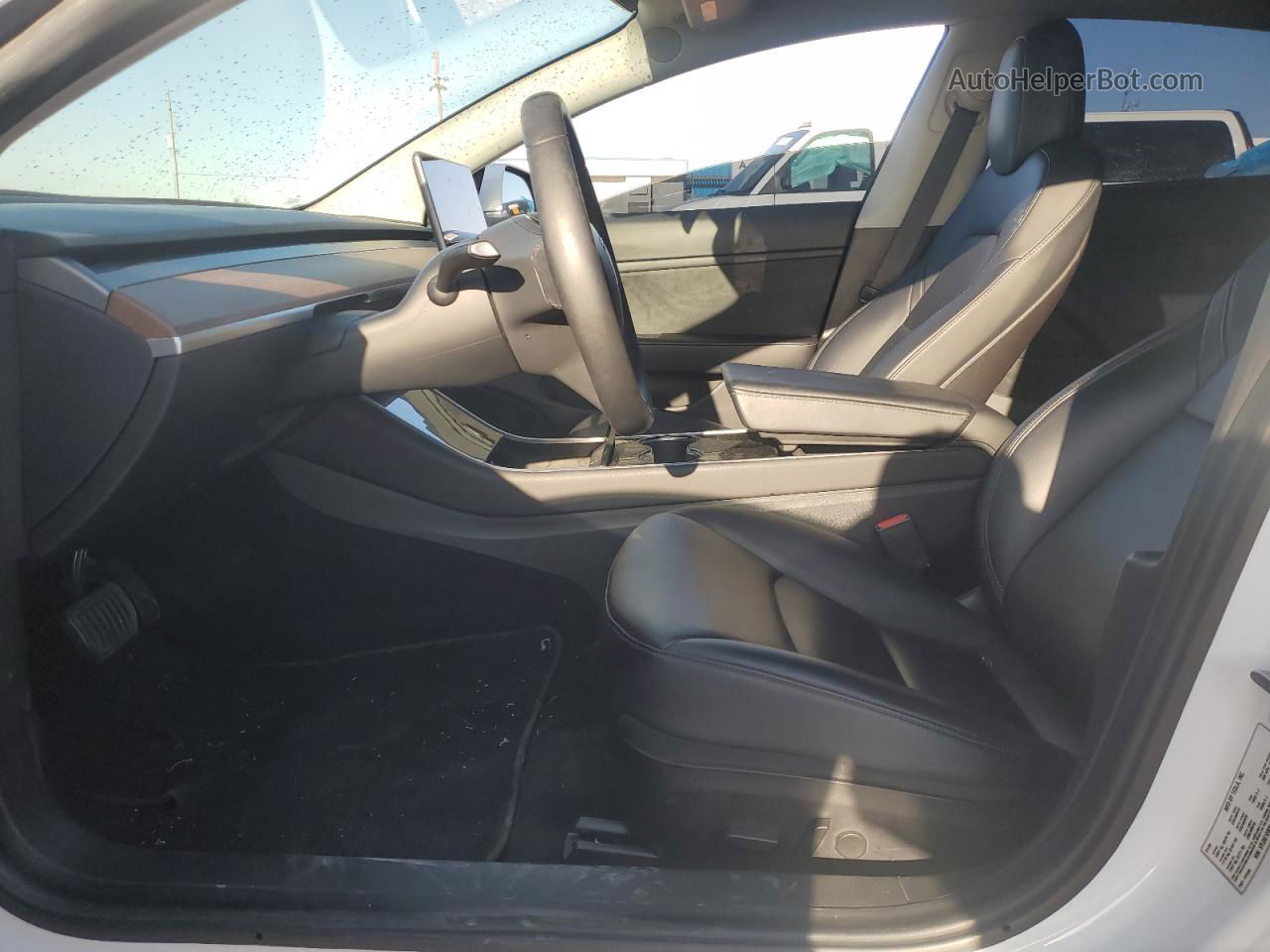 2020 Tesla Model 3  White vin: 5YJ3E1EBXLF621783