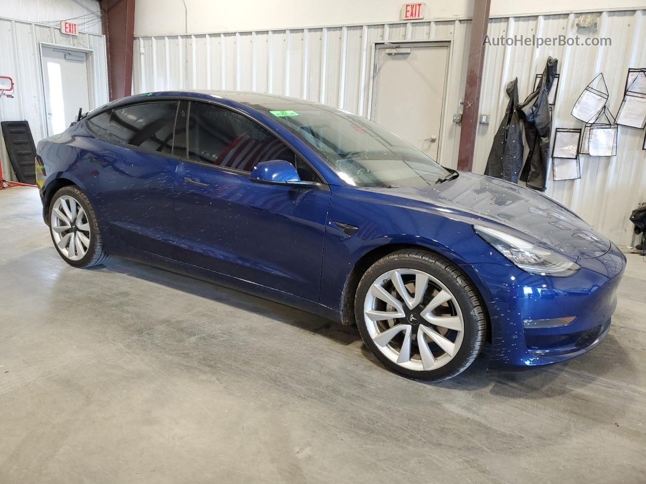2020 Tesla Model 3  Синий vin: 5YJ3E1EBXLF647963