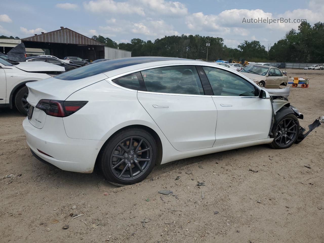 2020 Tesla Model 3  White vin: 5YJ3E1EBXLF784451