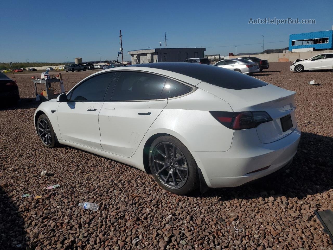 2021 Tesla Model 3  White vin: 5YJ3E1EBXMF002408