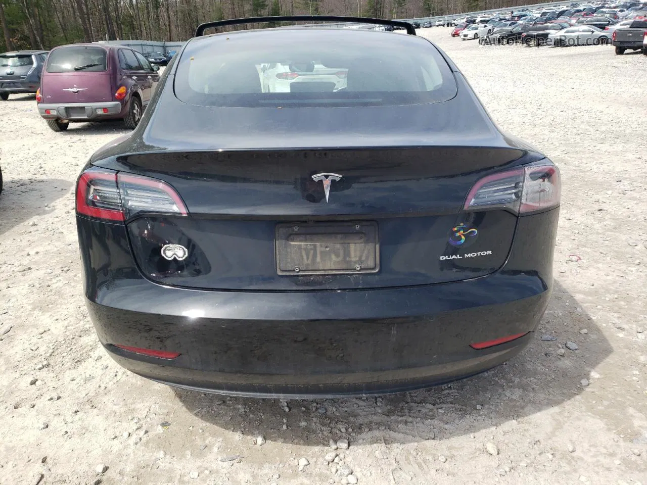 2022 Tesla Model 3  Черный vin: 5YJ3E1EBXNF113588