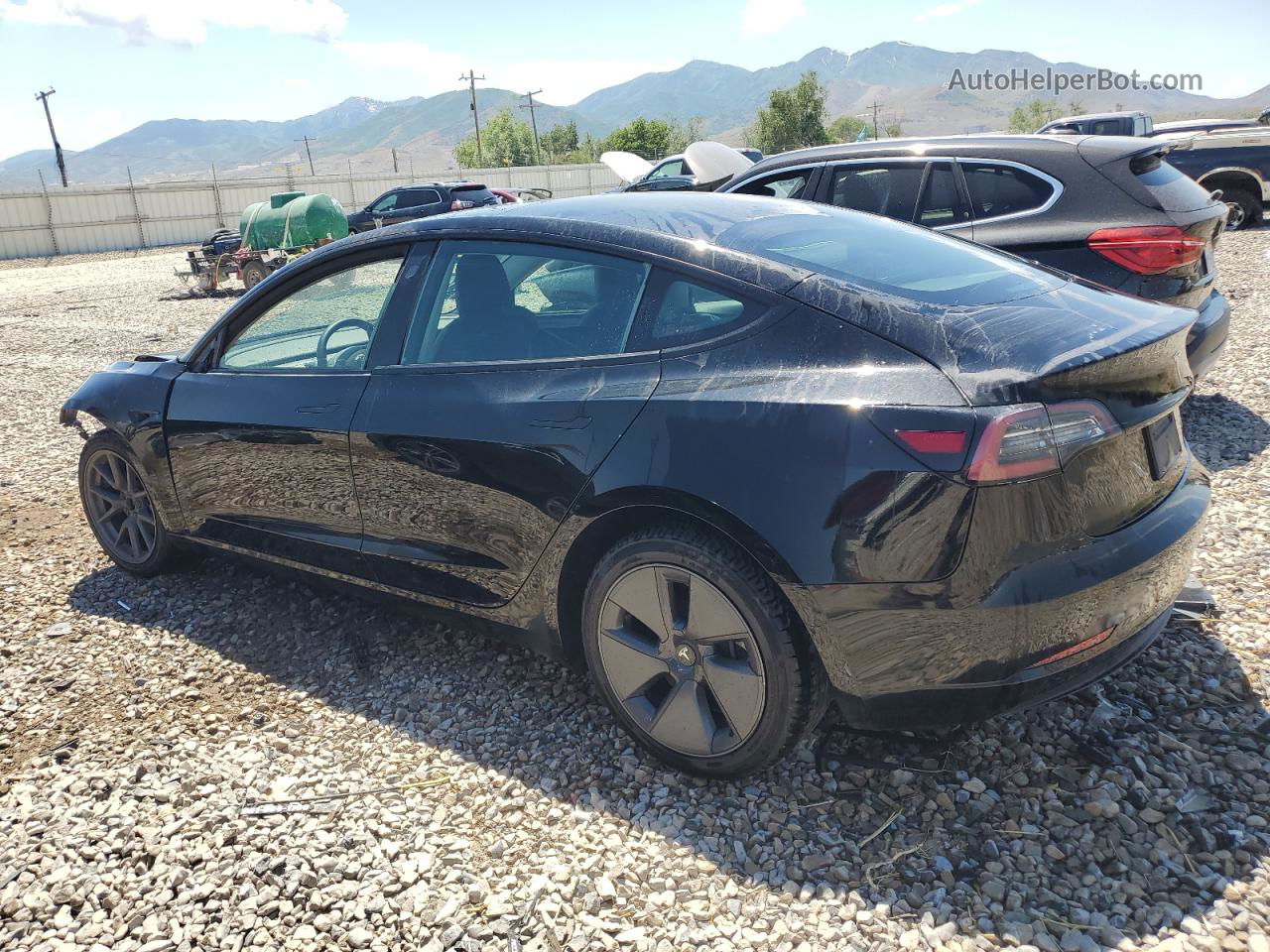 2022 Tesla Model 3  Black vin: 5YJ3E1EBXNF132366