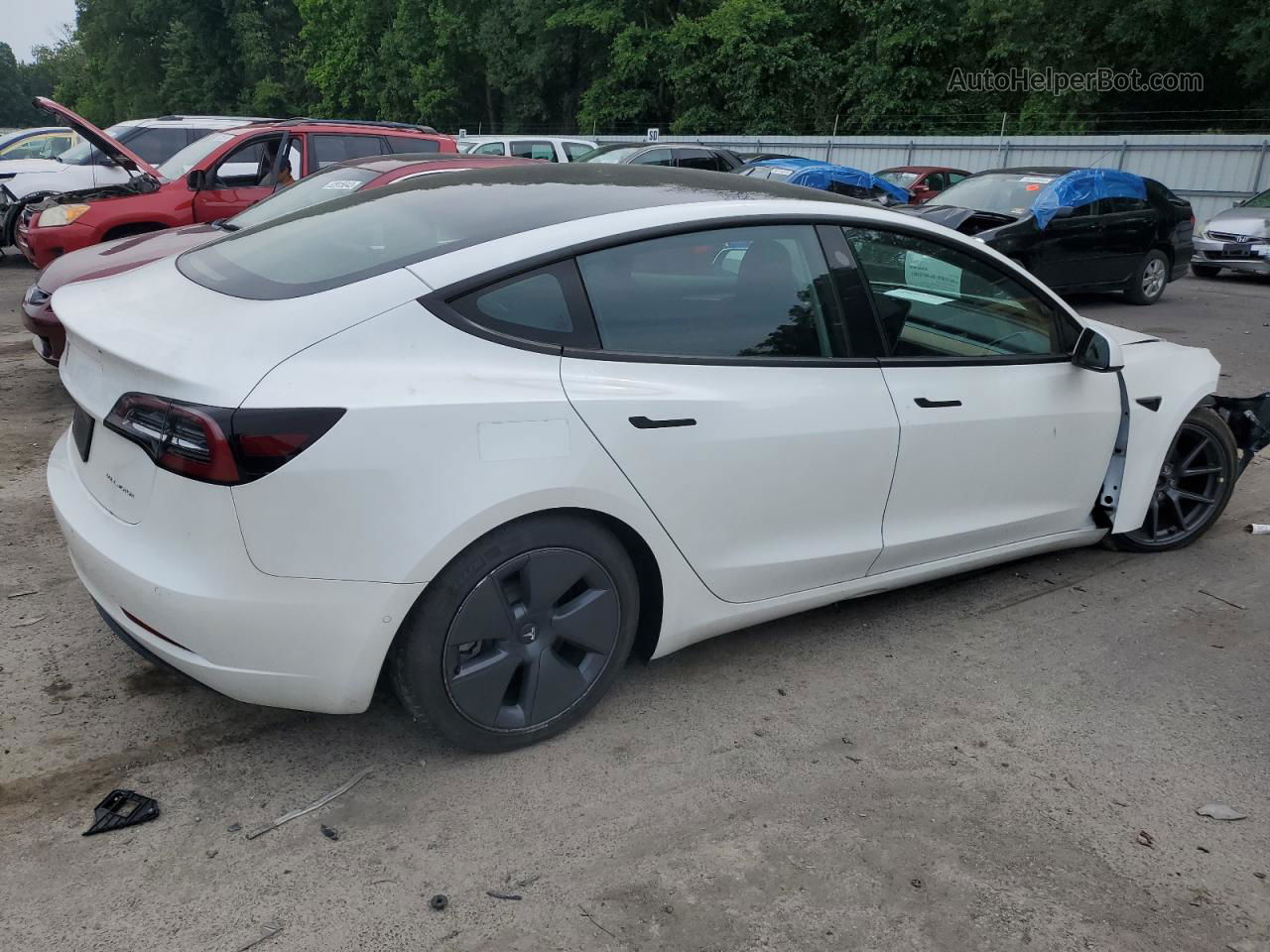 2022 Tesla Model 3  White vin: 5YJ3E1EBXNF159101