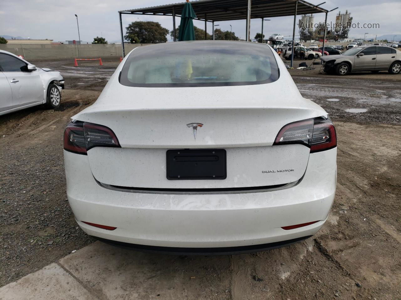 2022 Tesla Model 3  Белый vin: 5YJ3E1EBXNF363493