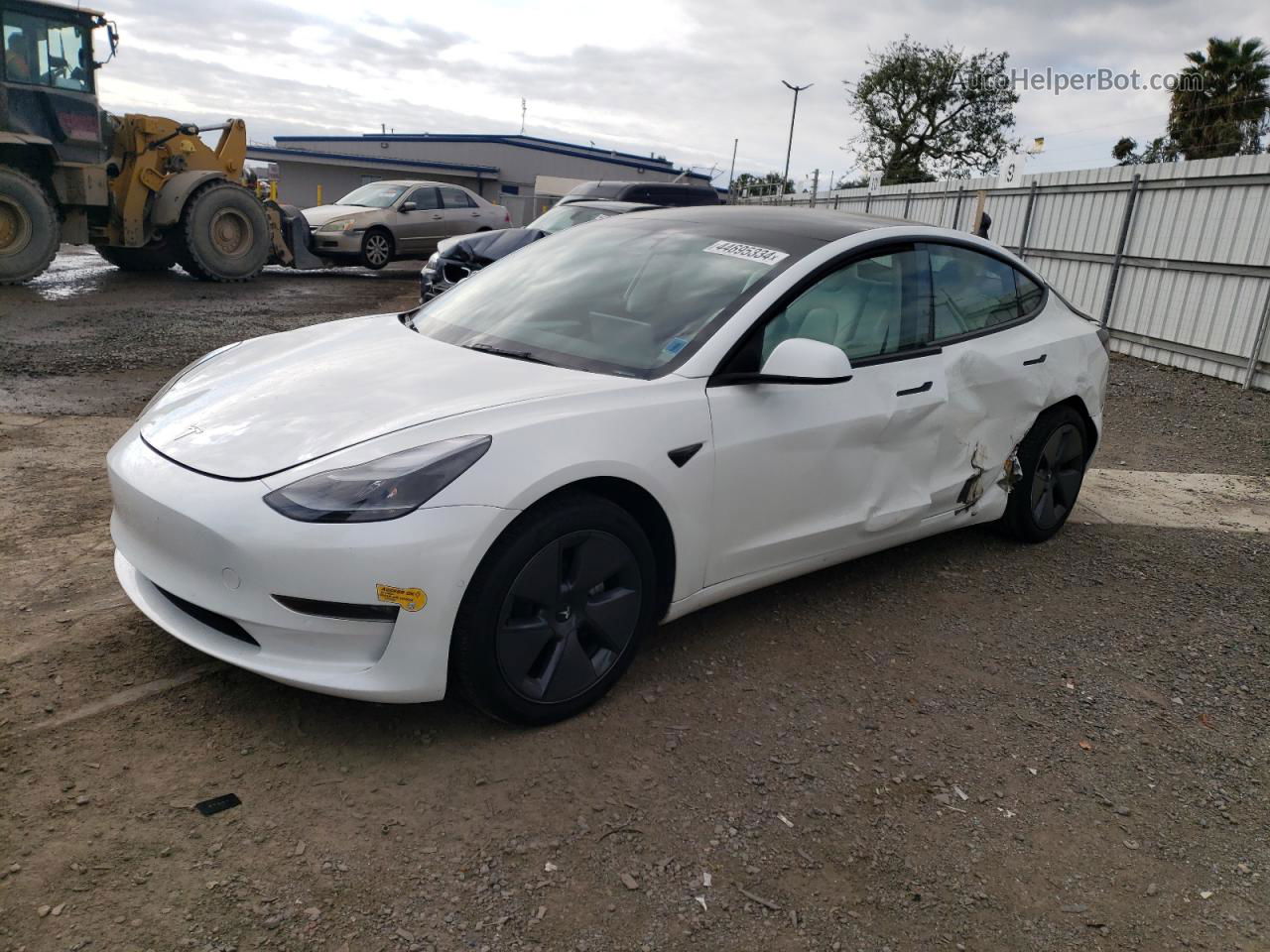 2022 Tesla Model 3  Белый vin: 5YJ3E1EBXNF363493