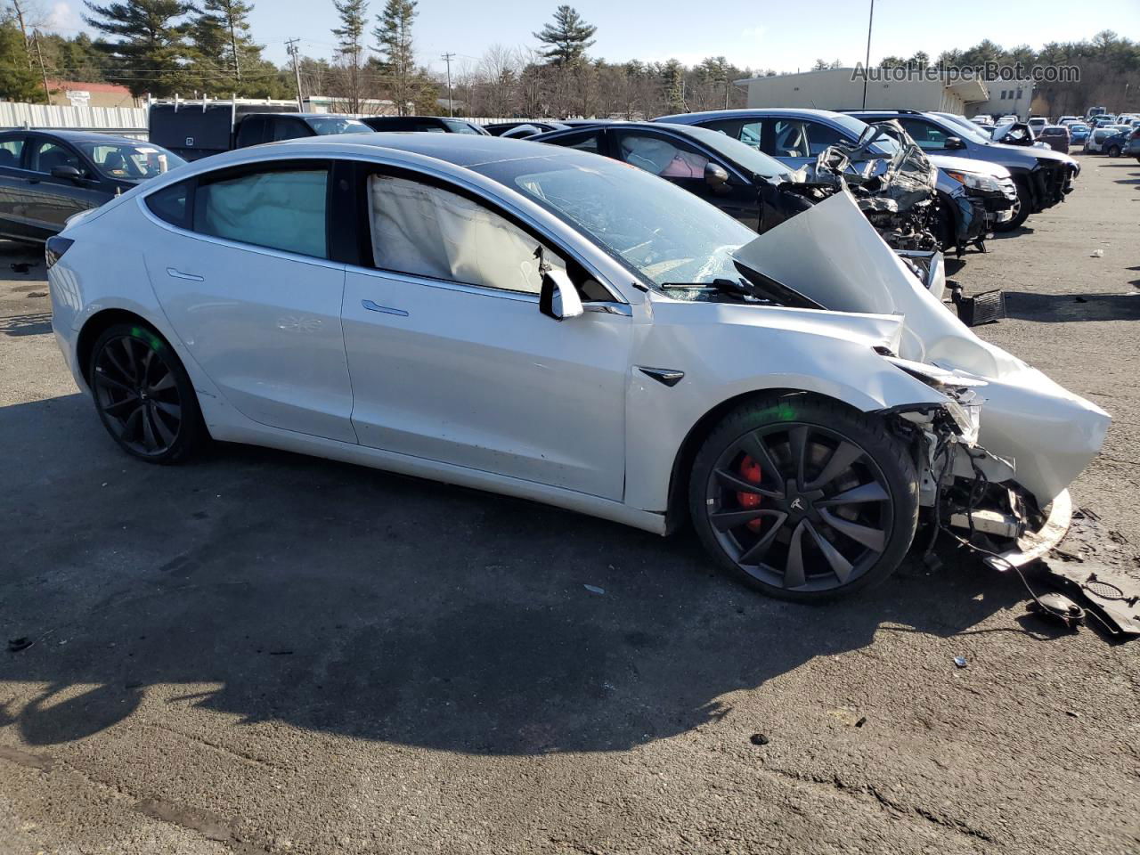 2020 Tesla Model 3  White vin: 5YJ3E1EC0LF714322