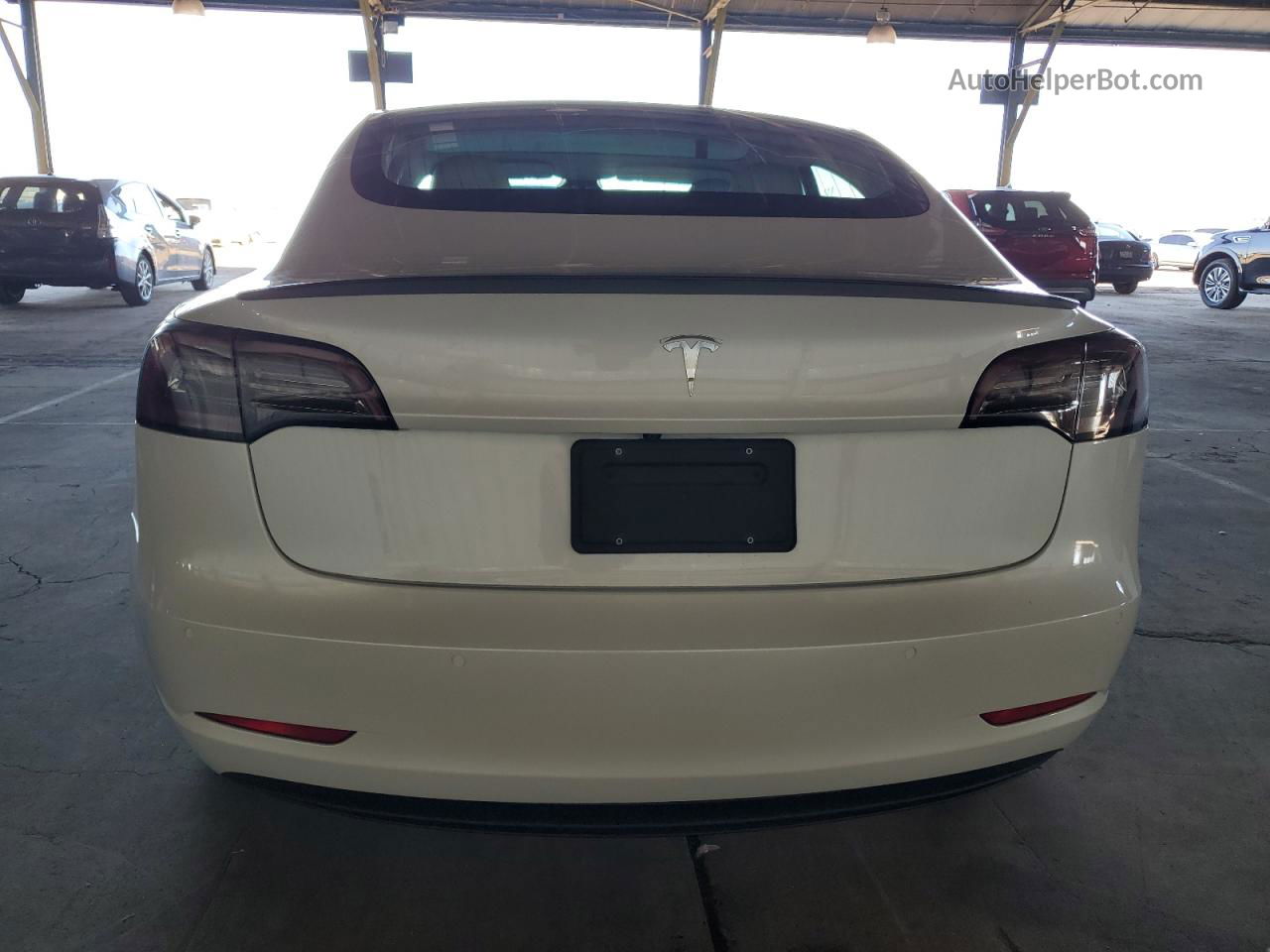 2020 Tesla Model 3  White vin: 5YJ3E1EC2LF624864