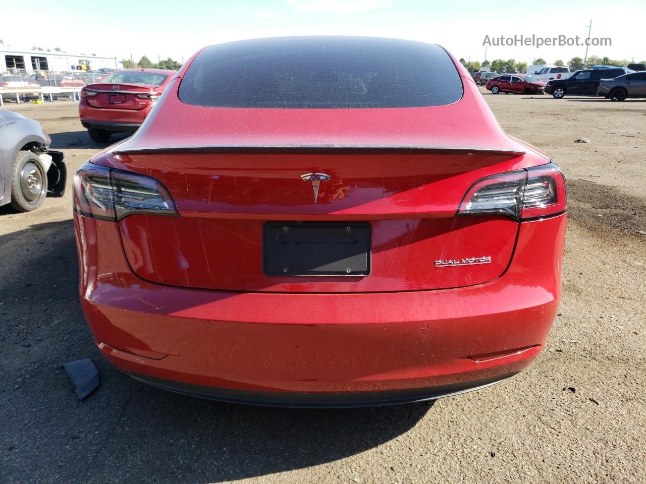 2022 Tesla Model 3  Red vin: 5YJ3E1EC4NF203862
