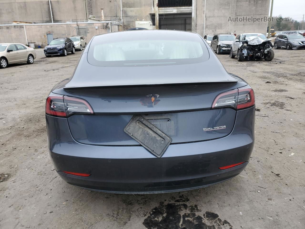 2020 Tesla Model 3  Угольный vin: 5YJ3E1EC5LF714672