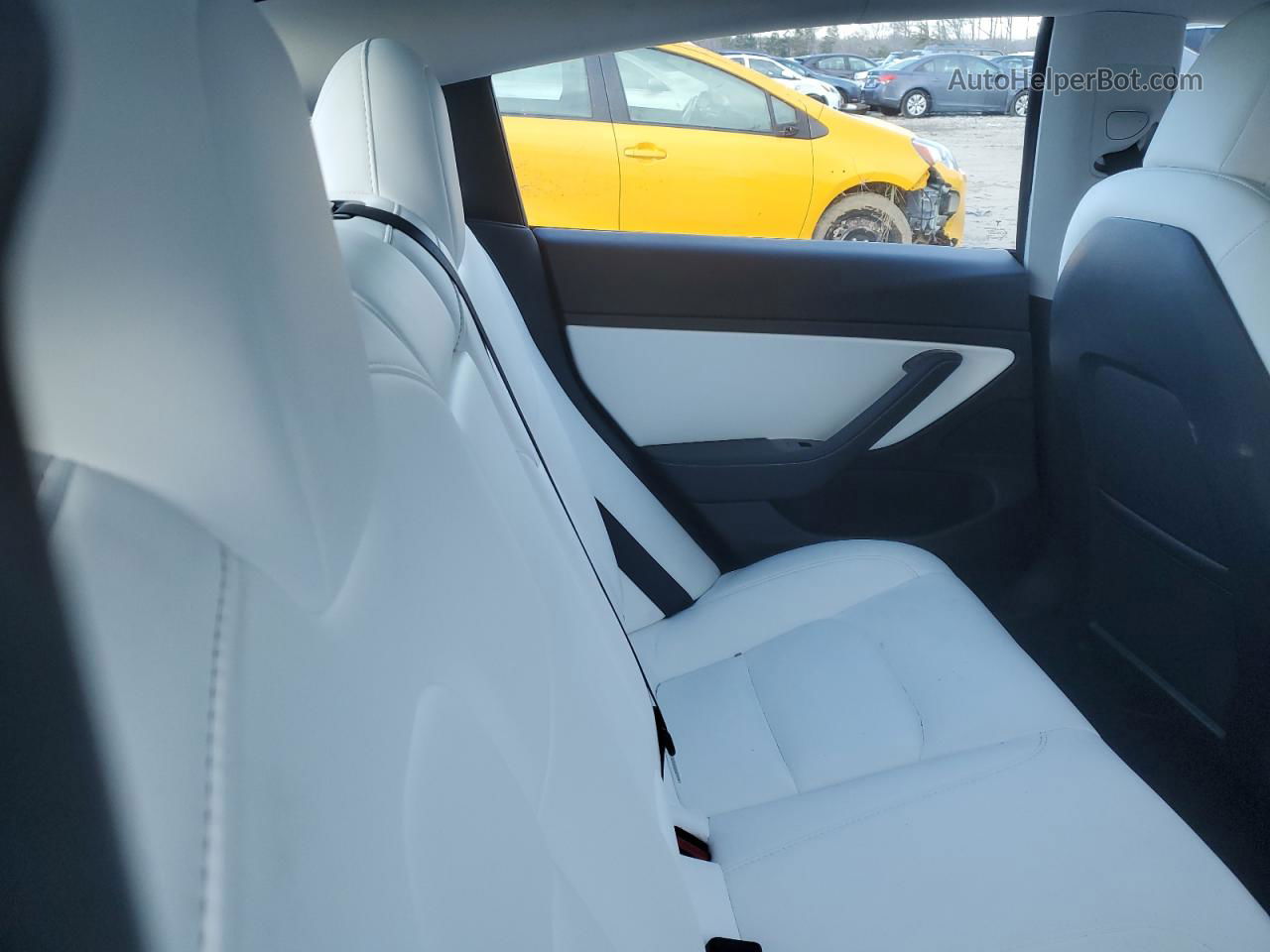 2020 Tesla Model 3  White vin: 5YJ3E1EC5LF784253