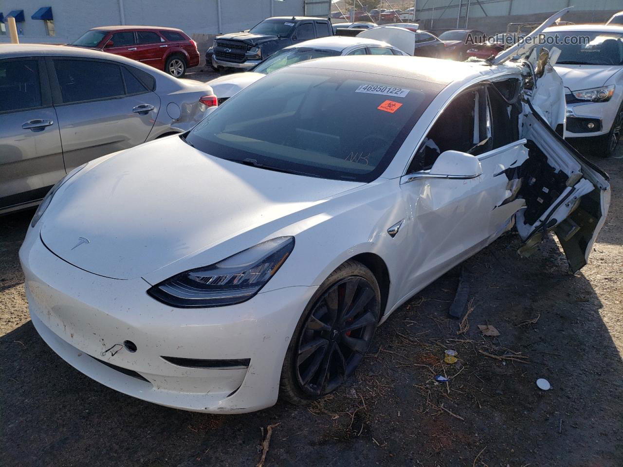 2020 Tesla Model 3  Белый vin: 5YJ3E1EC5LF807854