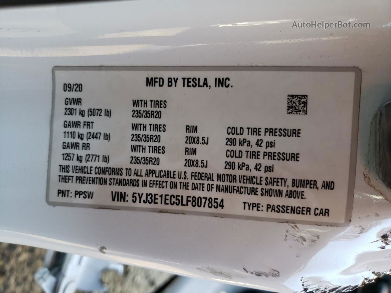 2020 Tesla Model 3  White vin: 5YJ3E1EC5LF807854