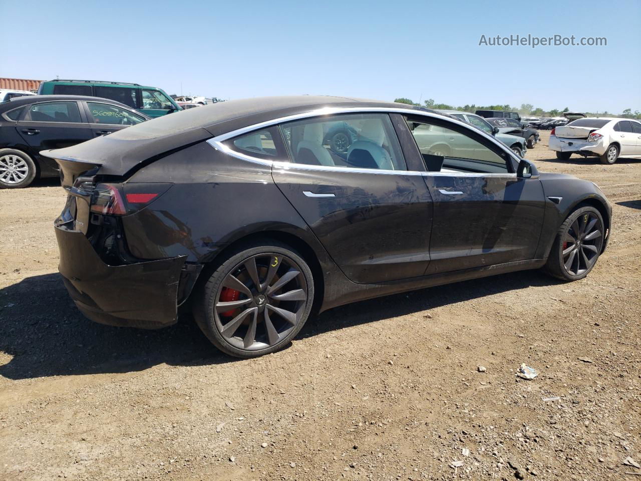 2020 Tesla Model 3  Черный vin: 5YJ3E1EC6LF791924