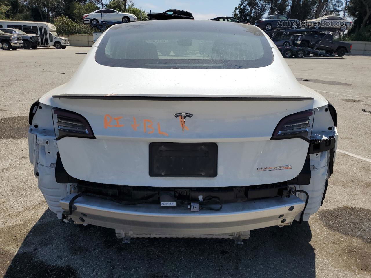 2020 Tesla Model 3  White vin: 5YJ3E1EC9LF624196