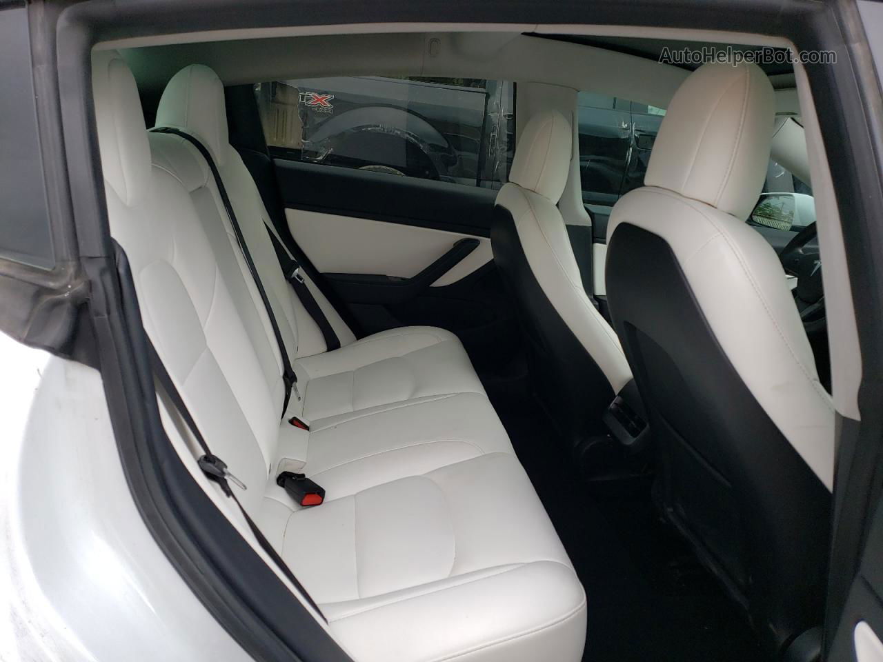 2020 Tesla Model 3  White vin: 5YJ3E1EC9LF800275