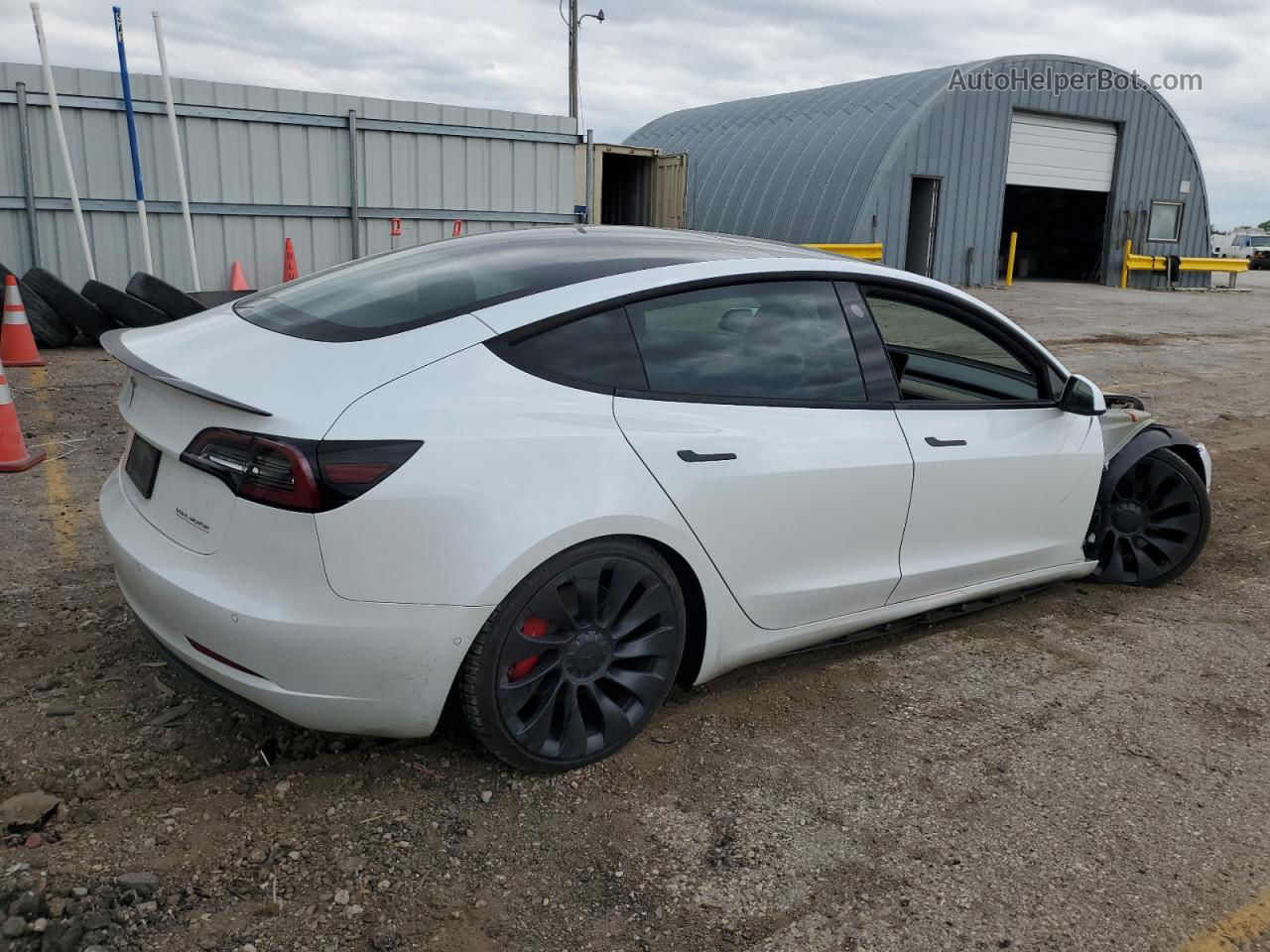 2021 Tesla Model 3  White vin: 5YJ3E1EC9MF992363