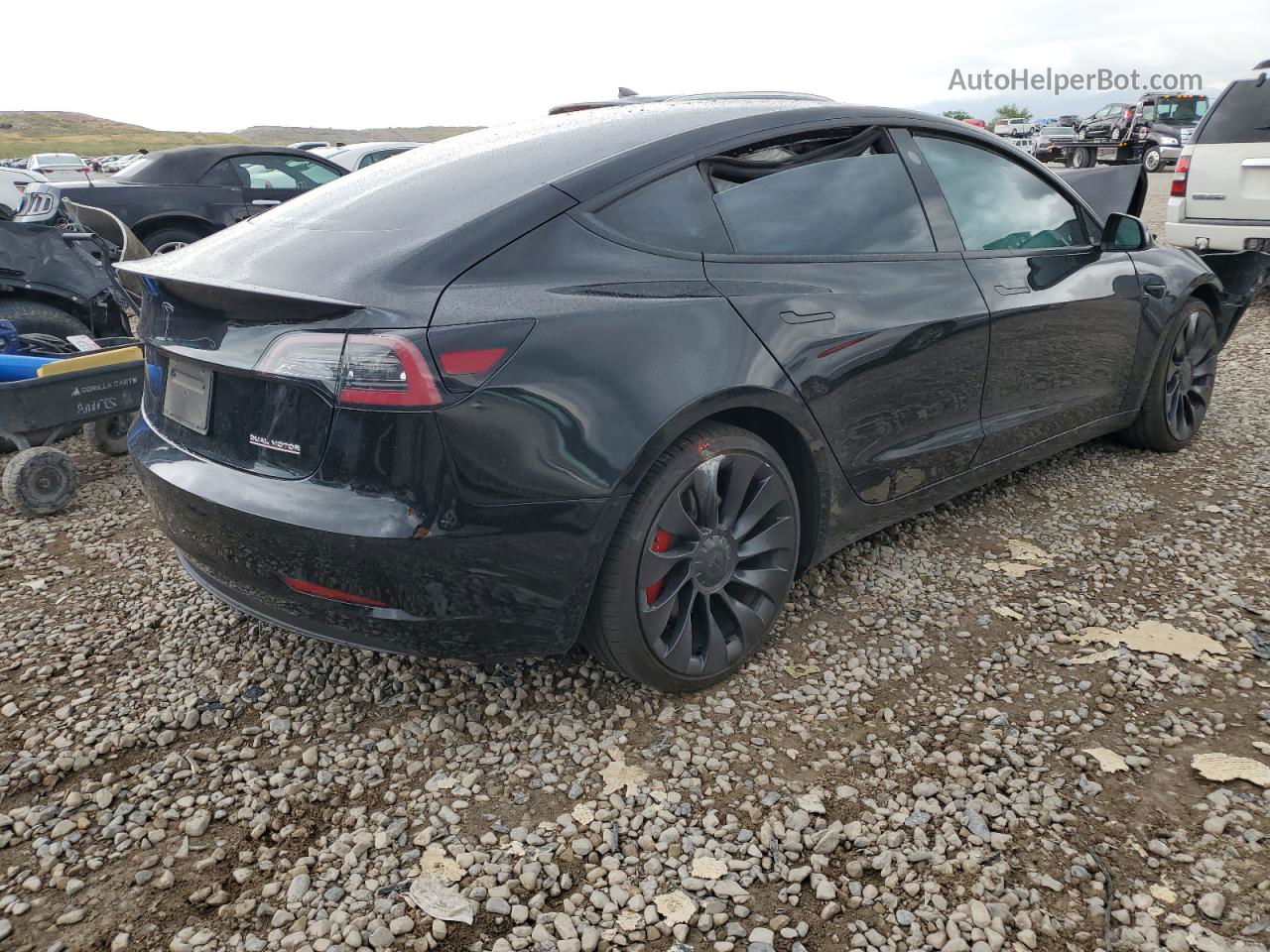 2022 Tesla Model 3  Black vin: 5YJ3E1EC9NF295423