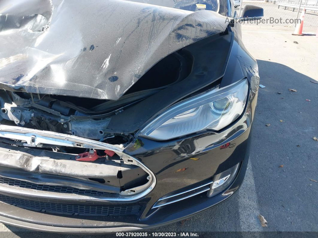 2013 Tesla Model S Черный vin: 5YJSA1AG4DFP09335