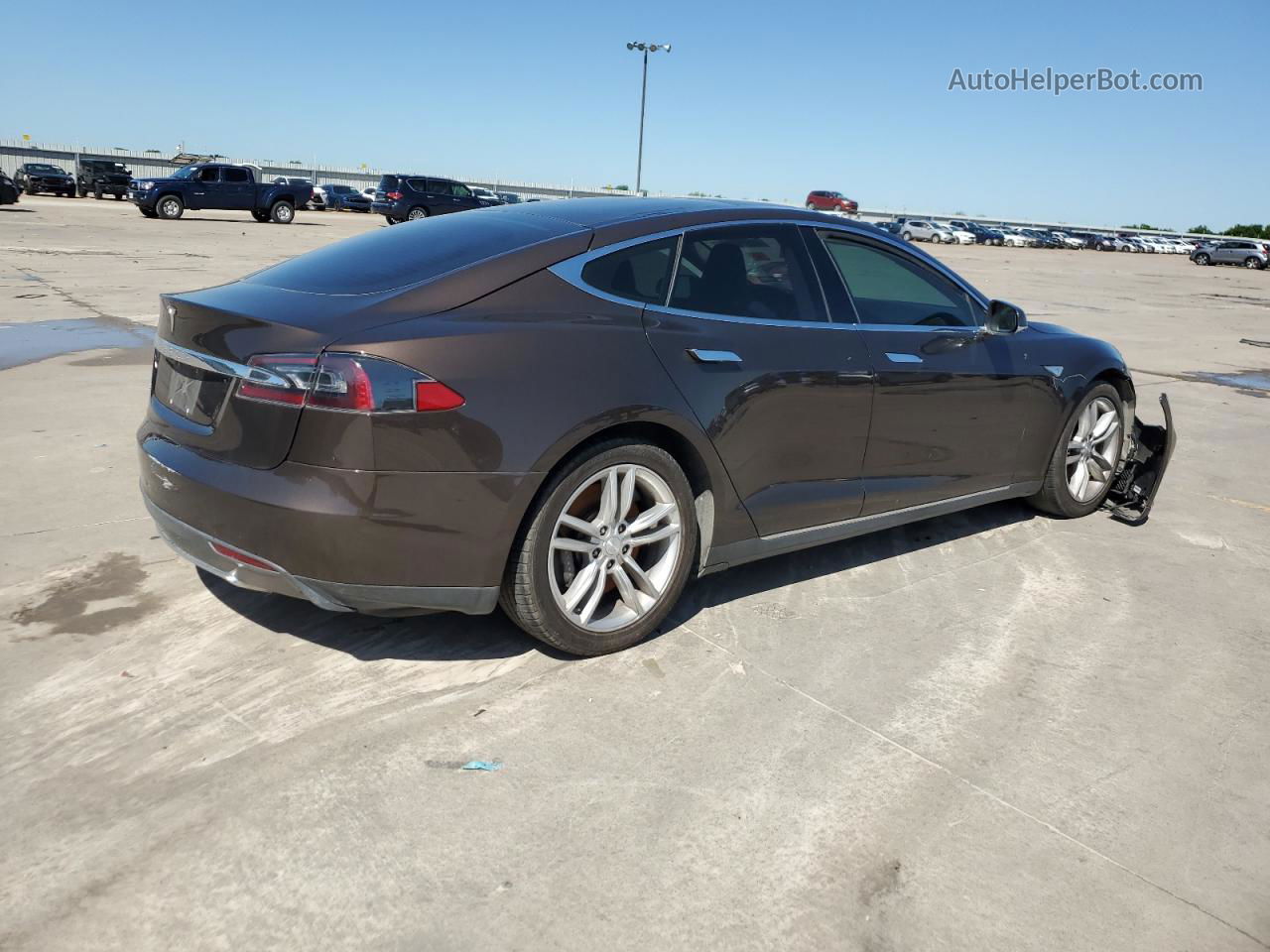 2013 Tesla Model S  Brown vin: 5YJSA1BC8DFP10144