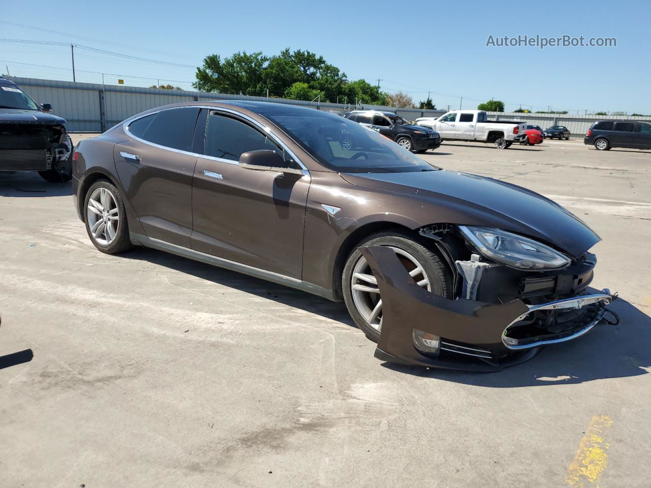 2013 Tesla Model S  Brown vin: 5YJSA1BC8DFP10144