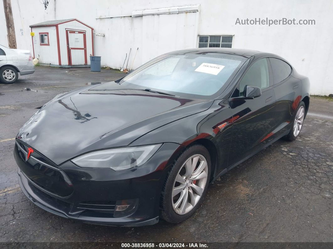 2013 Tesla Model S   Black vin: 5YJSA1CG0DFP04002