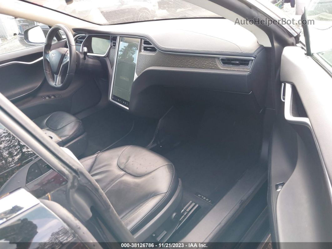 2013 Tesla Model S Черный vin: 5YJSA1CG1DFP04915