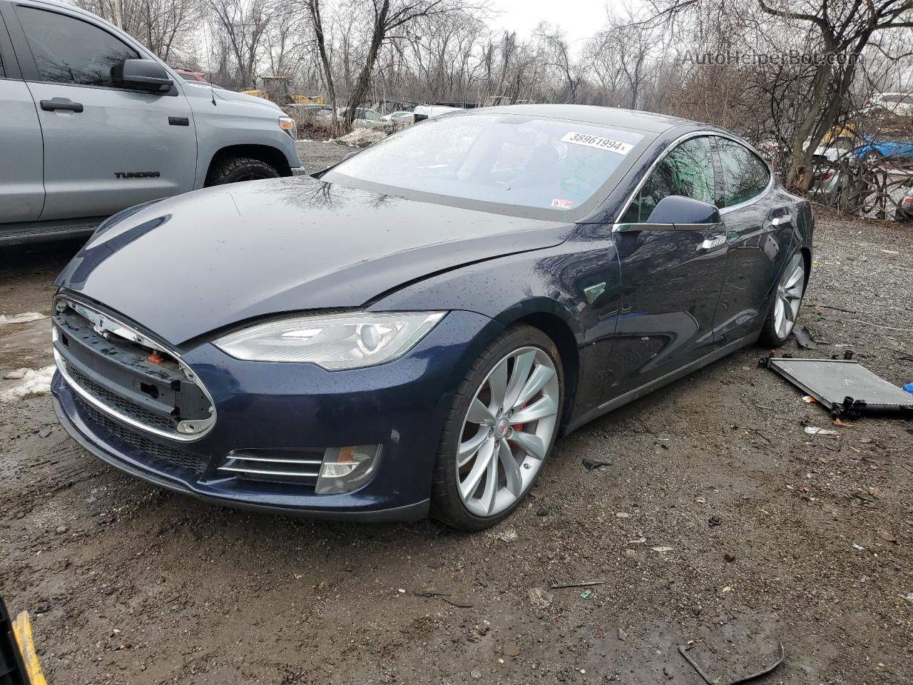 2013 Tesla Model S  Синий vin: 5YJSA1CG4DFP03726