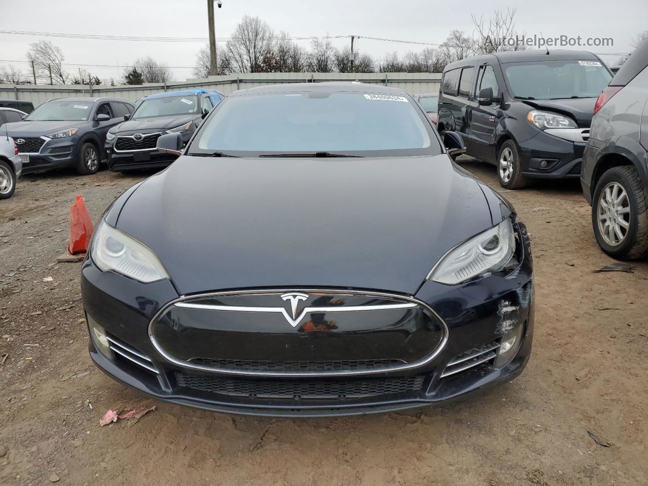 2013 Tesla Model S  Blue vin: 5YJSA1CG4DFP09221