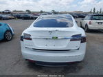 2013 Tesla Model S   White vin: 5YJSA1CG6DFP19622