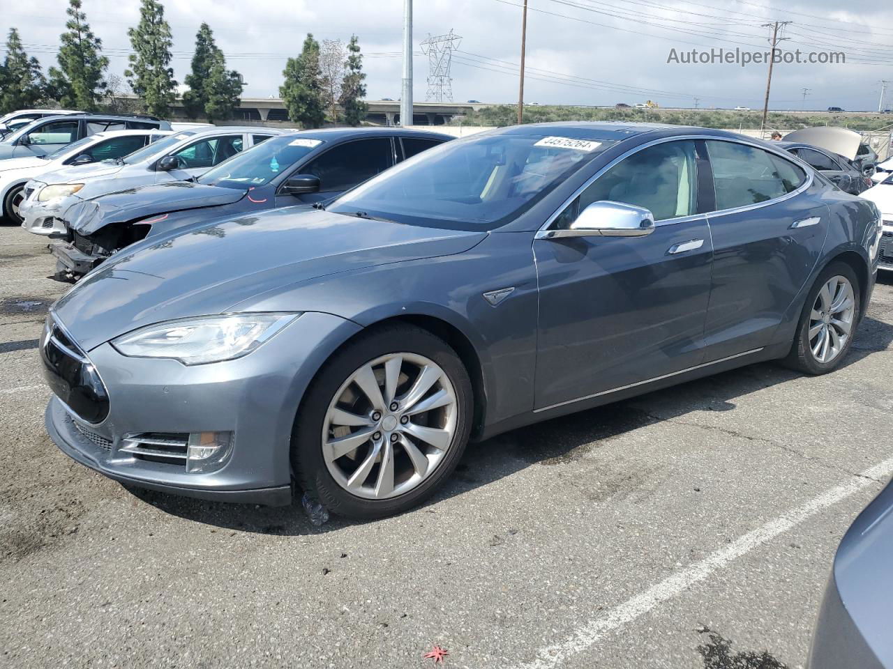 2013 Tesla Model S  Gray vin: 5YJSA1CG6DFP21130