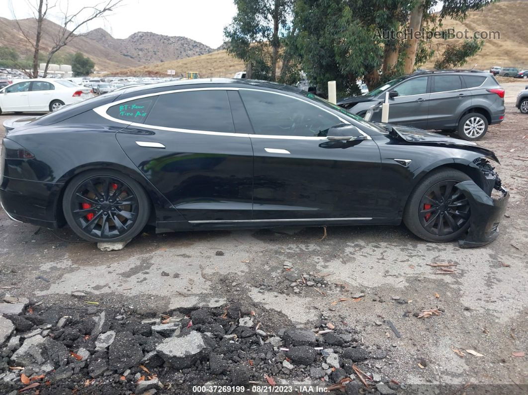 2013 Tesla Model S   Black vin: 5YJSA1CG8DFP03826