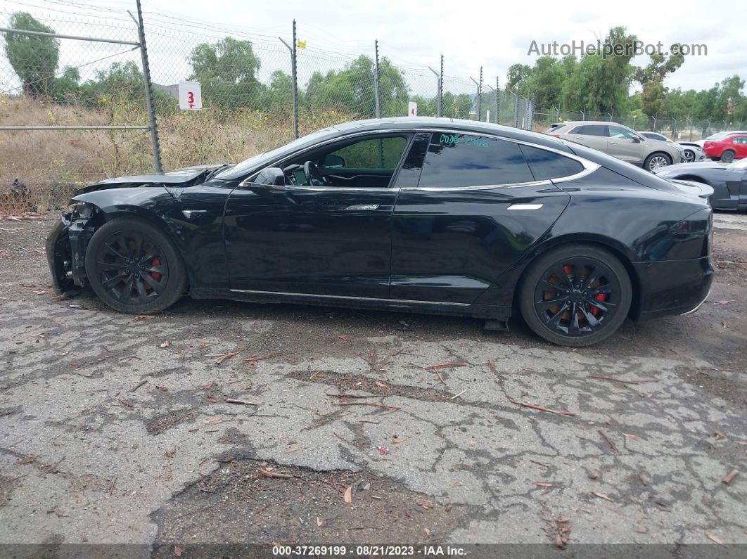 2013 Tesla Model S   Черный vin: 5YJSA1CG8DFP03826