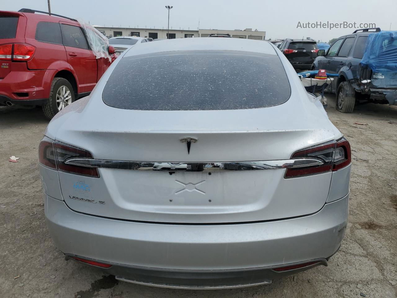 2013 Tesla Model S  Silver vin: 5YJSA1CG9DFP04791