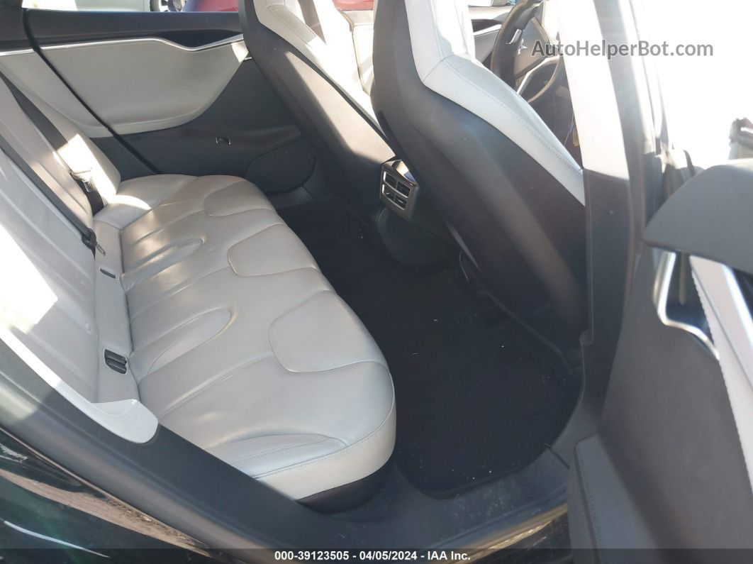 2013 Tesla Model S   Черный vin: 5YJSA1CG9DFP11272