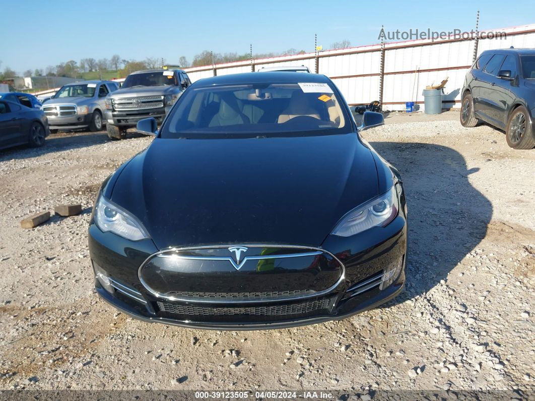 2013 Tesla Model S   Black vin: 5YJSA1CG9DFP11272