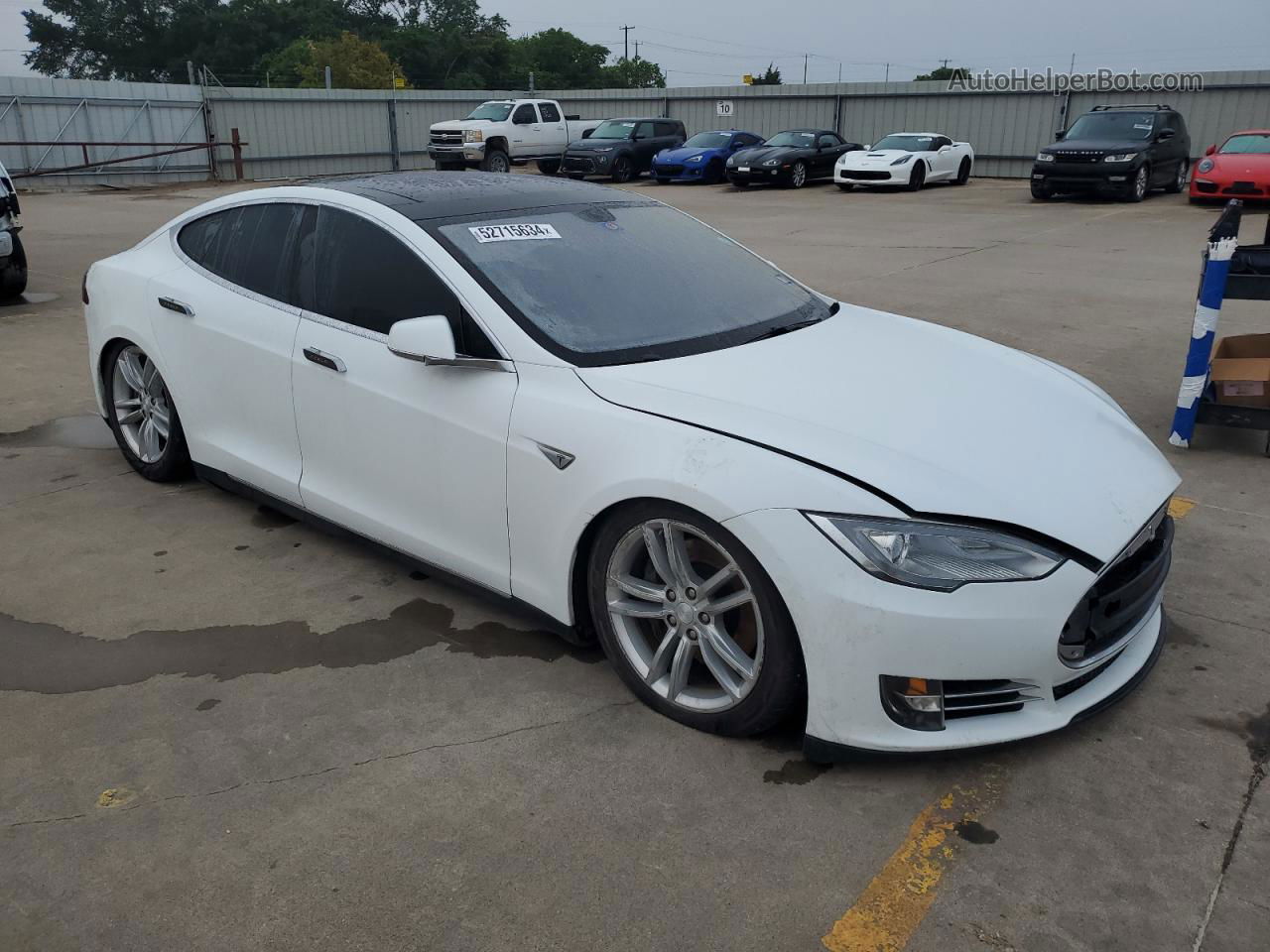 2013 Tesla Model S  White vin: 5YJSA1CGXDFP22040