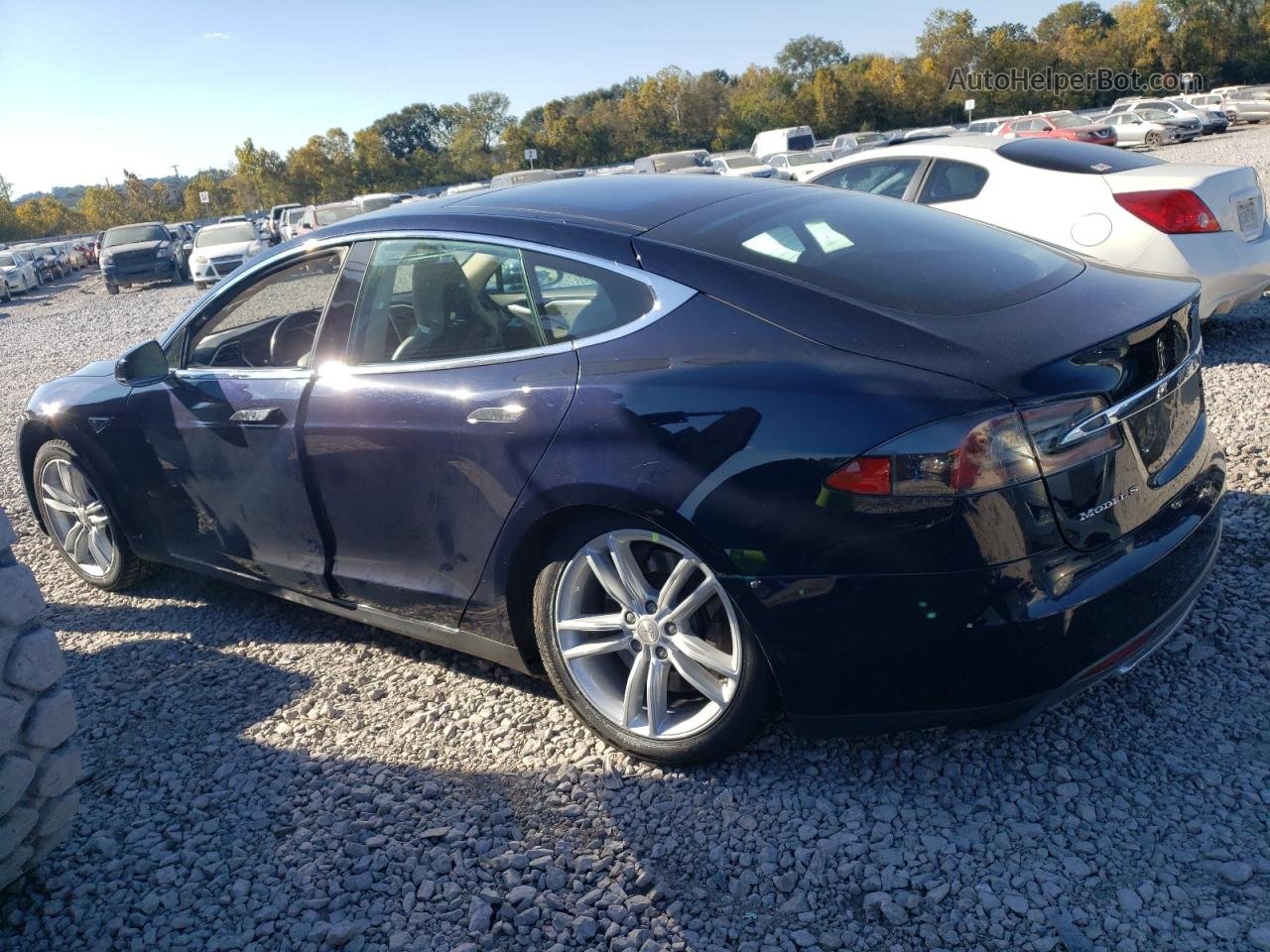 2013 Tesla Model S  Blue vin: 5YJSA1CN1DFP14682