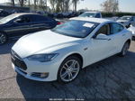 2013 Tesla Model S   White vin: 5YJSA1CN1DFP17257